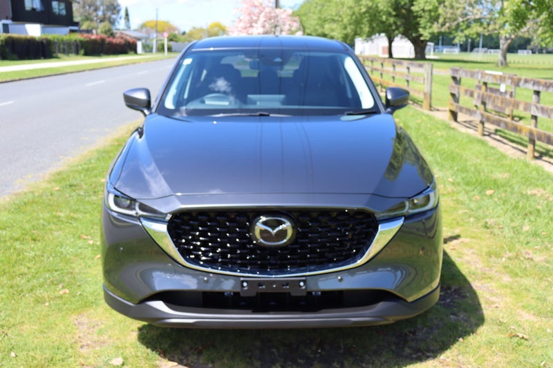 2025 Mazda CX-5 GSX FWD 2.0L PETROL image 2