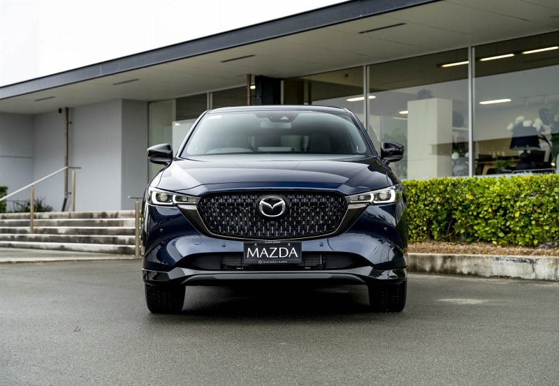 2025 Mazda CX-5 Limited 2.5 AWD (M-Series) image 2