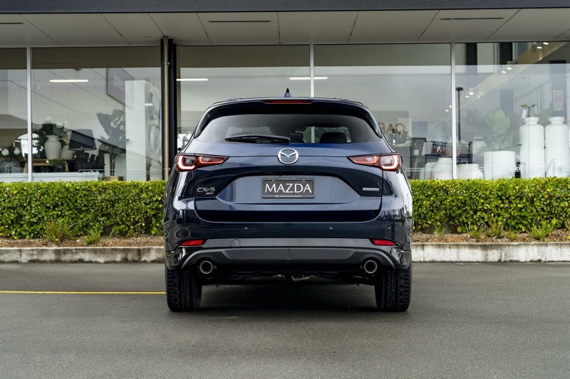 2025 Mazda CX-5 Limited 2.5 AWD (M-Series) image 5