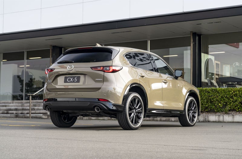 2025 Mazda CX-5 Limited 2.5 AWD (M-Series) image 2