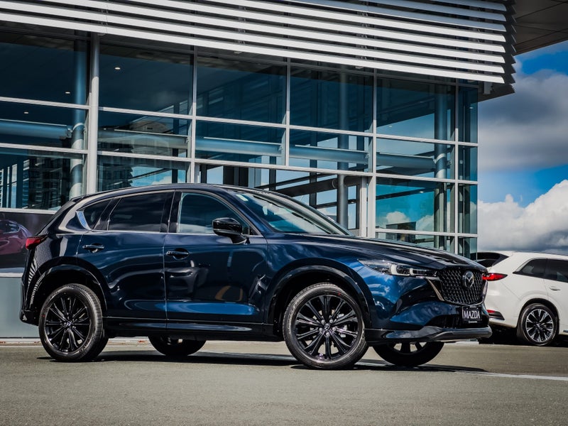 2025 Mazda CX-5 Limited AWD 2.5L image 5