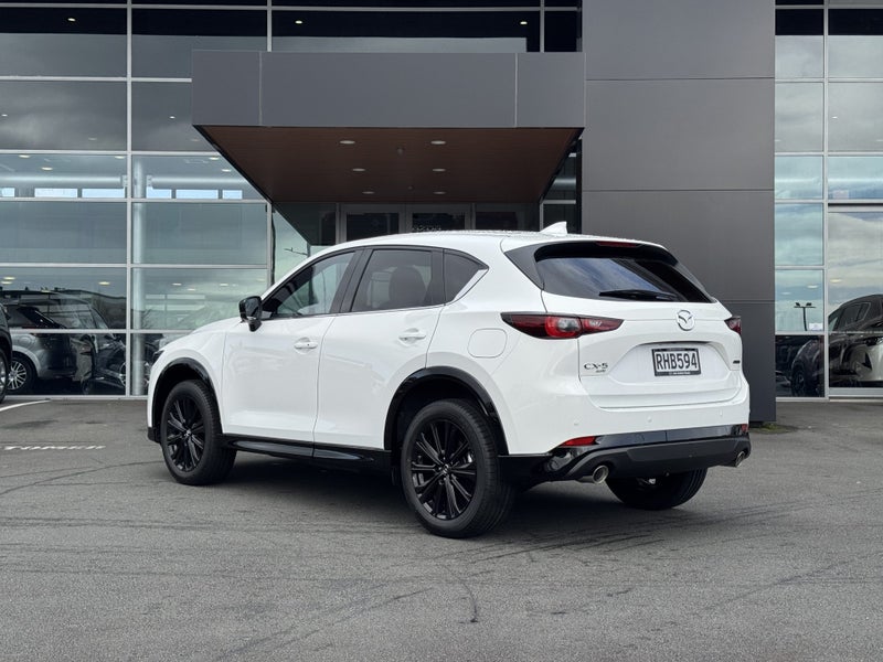 2025 Mazda CX-5 Limited AWD 2.5L image 4