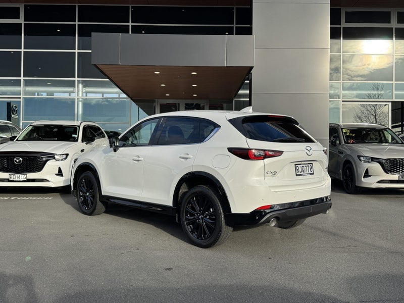 2025 Mazda CX-5 Limited AWD 2.5L image 5