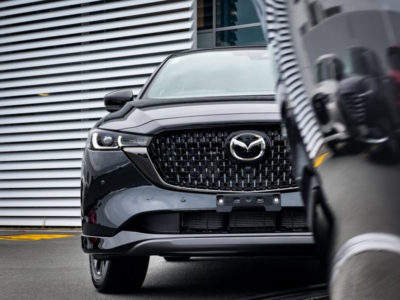 2025 Mazda CX-5 Limited AWD 2.5L image 4