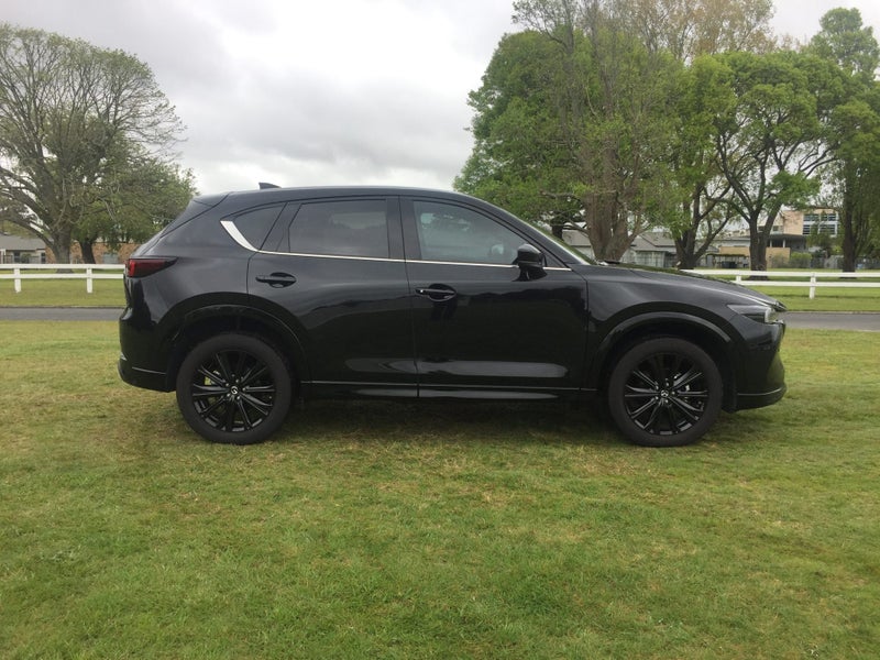 2025 Mazda CX-5 LIMITED AWD 2.5L PETROL image 2