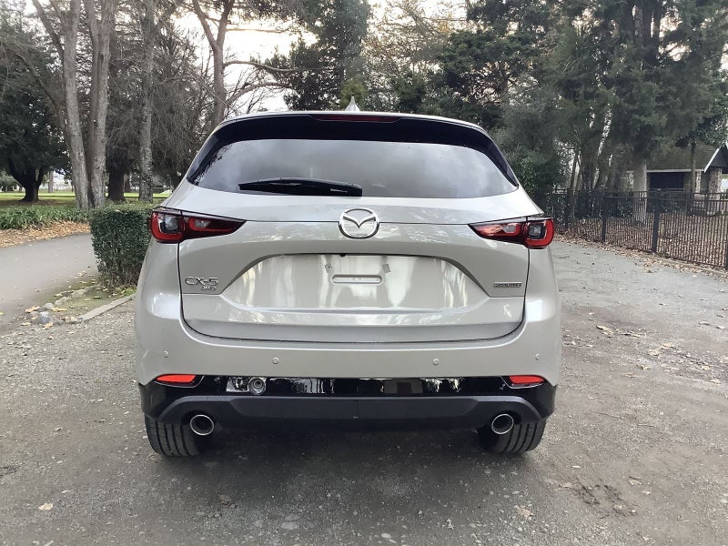 2025 Mazda CX-5 LTD PTR image 4