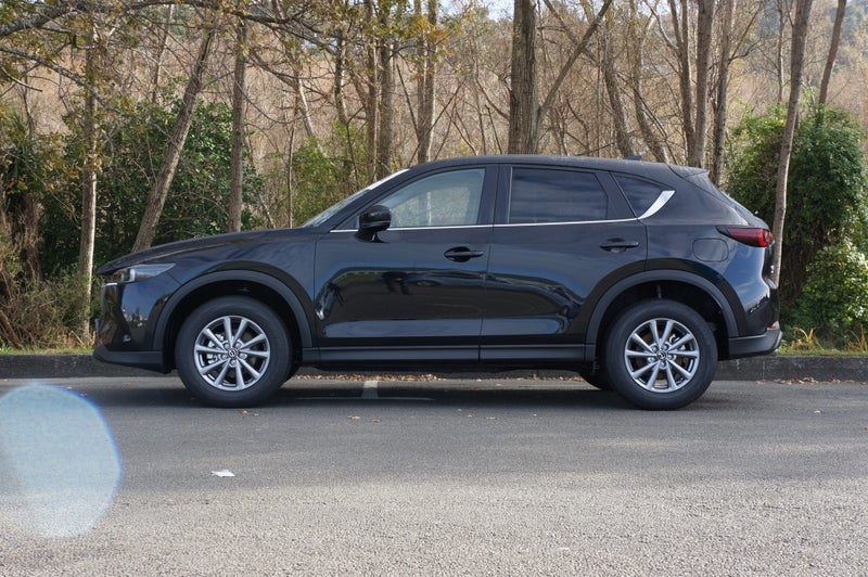 2025 Mazda CX-5 M AWD 2.5L GSX 6AT P image 5