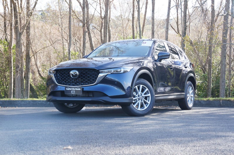 2025 Mazda CX-5 M AWD 2.5L GSX 6AT P image 4