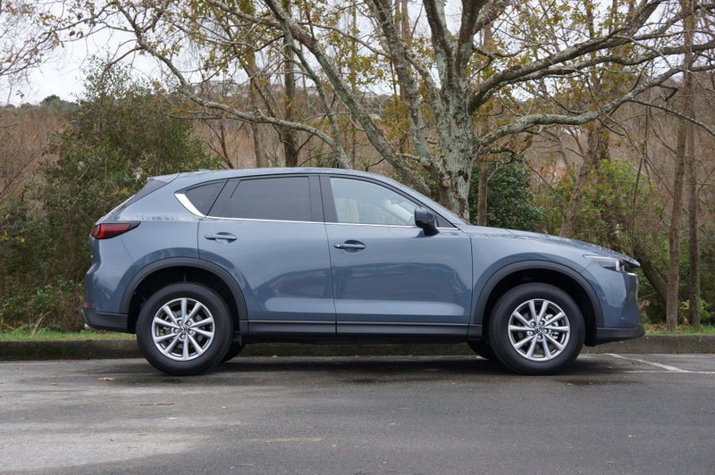 2025 Mazda CX-5 M AWD 2.5L GSX 6AT P image 2