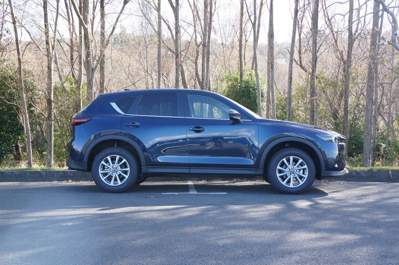 2025 Mazda CX-5 M AWD 2.5L GSX 6AT P image 2