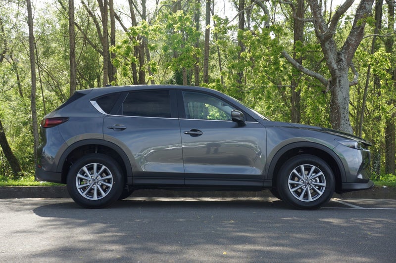 2025 Mazda CX-5 M AWD 2.5L GSX 6AT P image 2