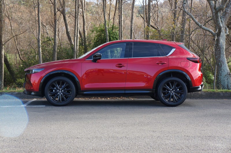 2025 Mazda CX-5 M AWD 2.5L LTD 6AT P image 5
