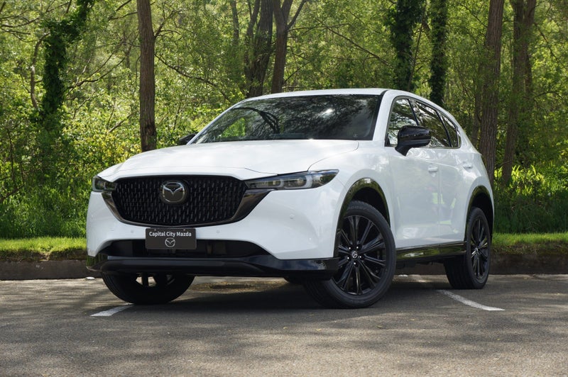2025 Mazda CX-5 M AWD 2.5L LTD 6AT P image 4