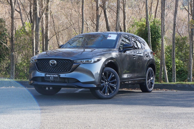 2025 Mazda CX-5 M AWD 2.5L LTD 6AT P image 4