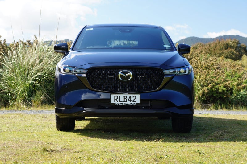 2025 Mazda CX-5 M AWD 2.5L LTD 6AT P image 3