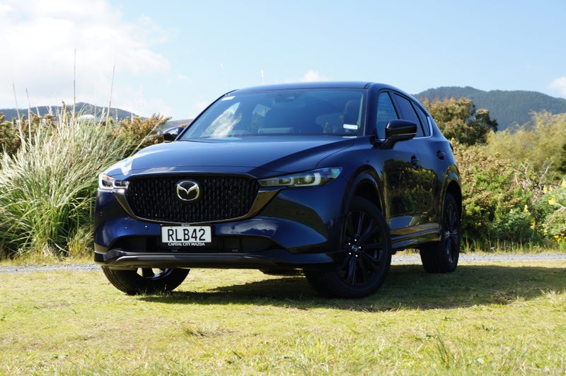 2025 Mazda CX-5 M AWD 2.5L LTD 6AT P image 4