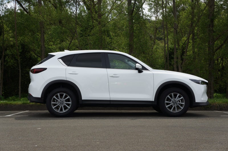 2025 Mazda CX-5 M FWD 2.0L GSX 6AT P image 2