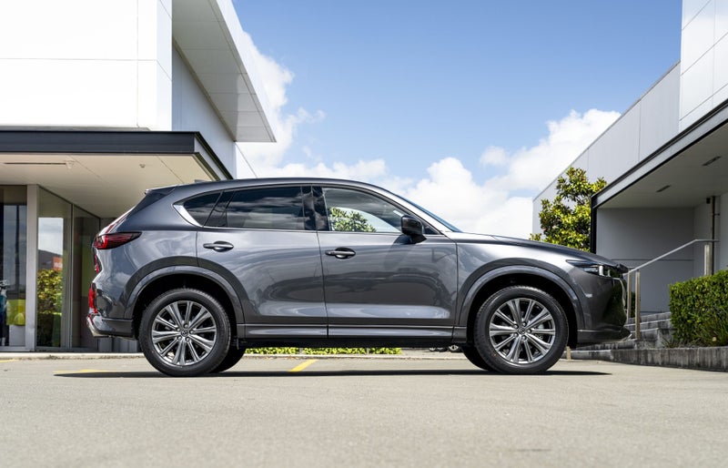 2025 Mazda CX-5 TAKAMI AWD TURBO image 3