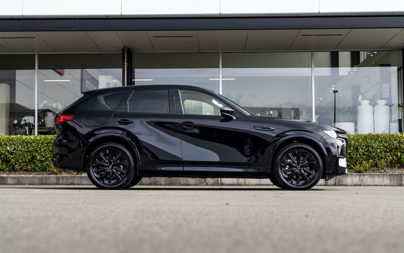 2025 Mazda CX-60 HOMURA 2.5L PHEV image 3