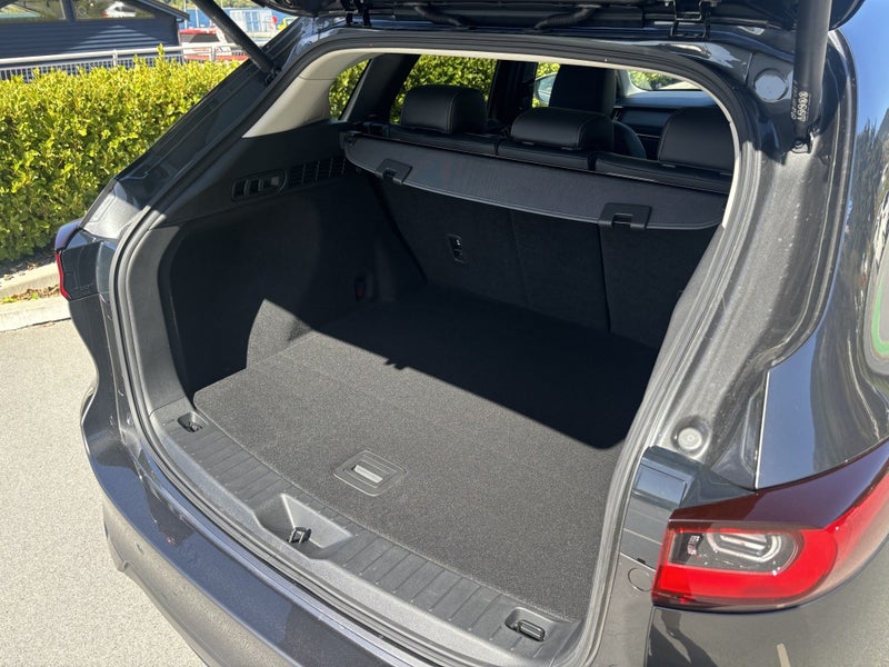 2025 Mazda CX-60 HOMURA 3.3LTR image 5
