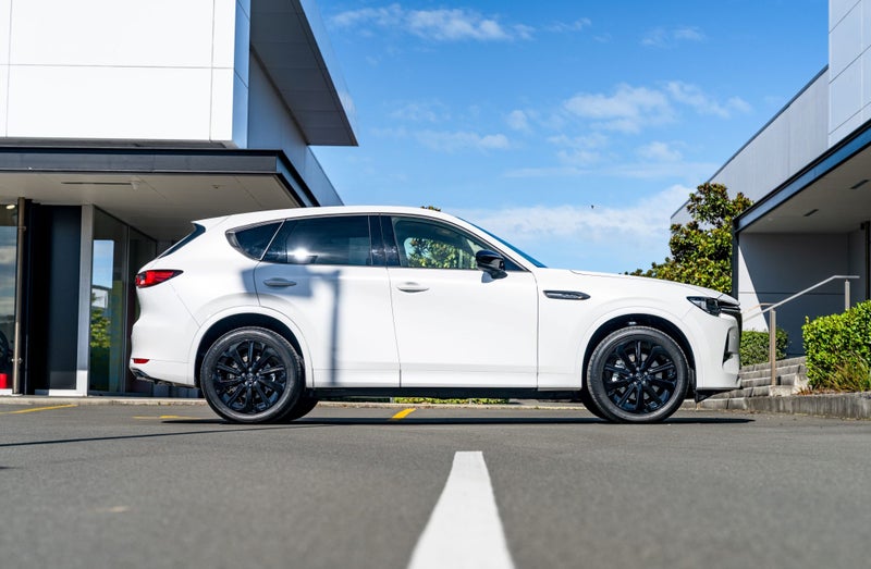 2025 Mazda CX-60 SP 3.3L Inline 6 Hybrid image 3