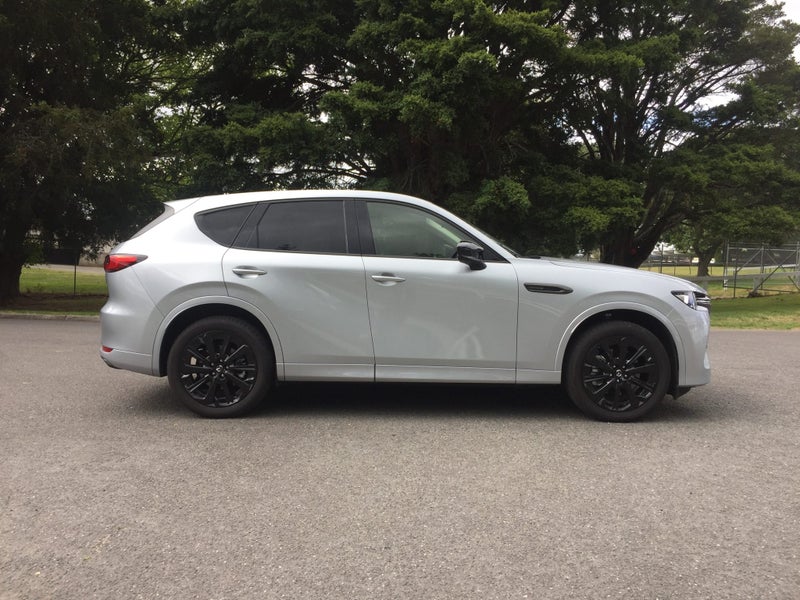 2025 Mazda CX-60 SP AWD 3.3L HYBRID image 2