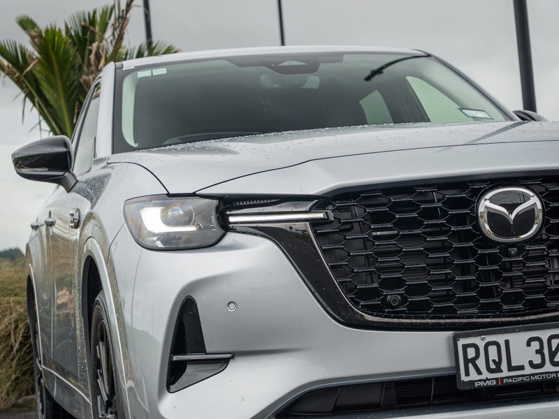 2025 Mazda CX-60 SP TURBO HYBRID 3.3L AWD image 3