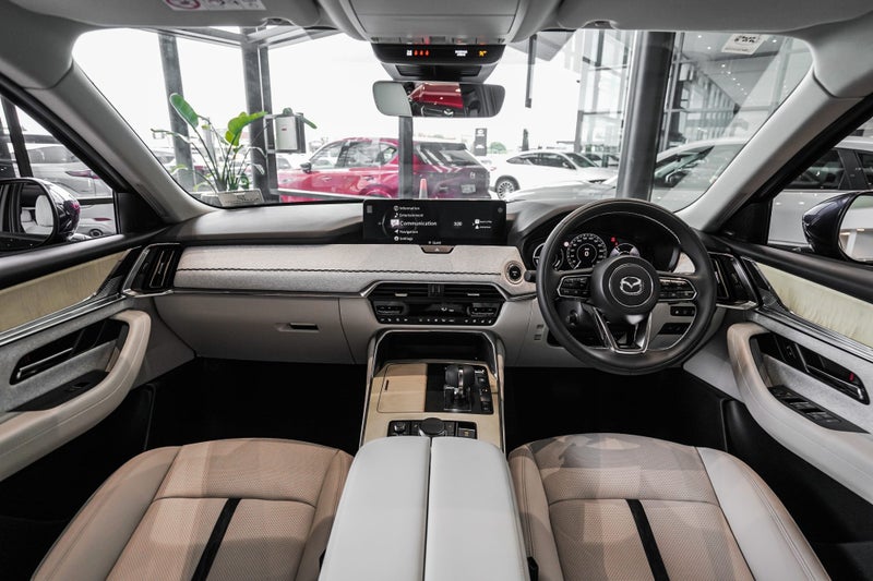 2025 Mazda CX-60 Takami Phev/4Wd/8At image 3