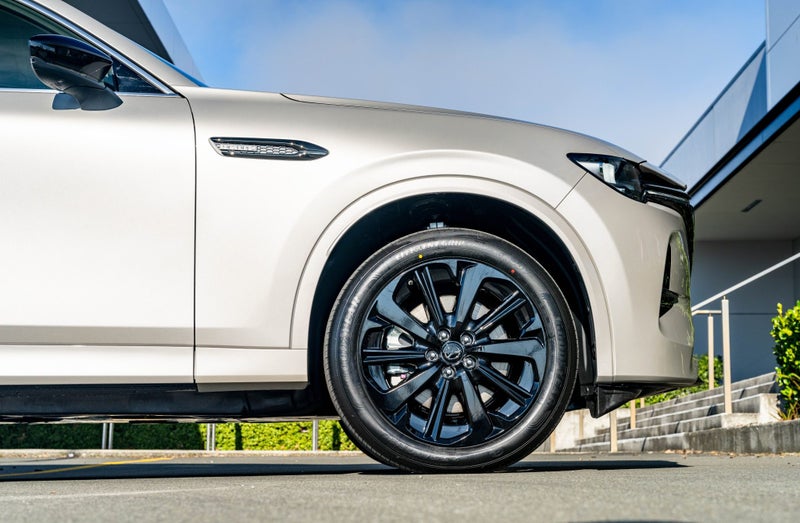 2025 Mazda CX-80 Homura 3.3 MHEV AWD image 4