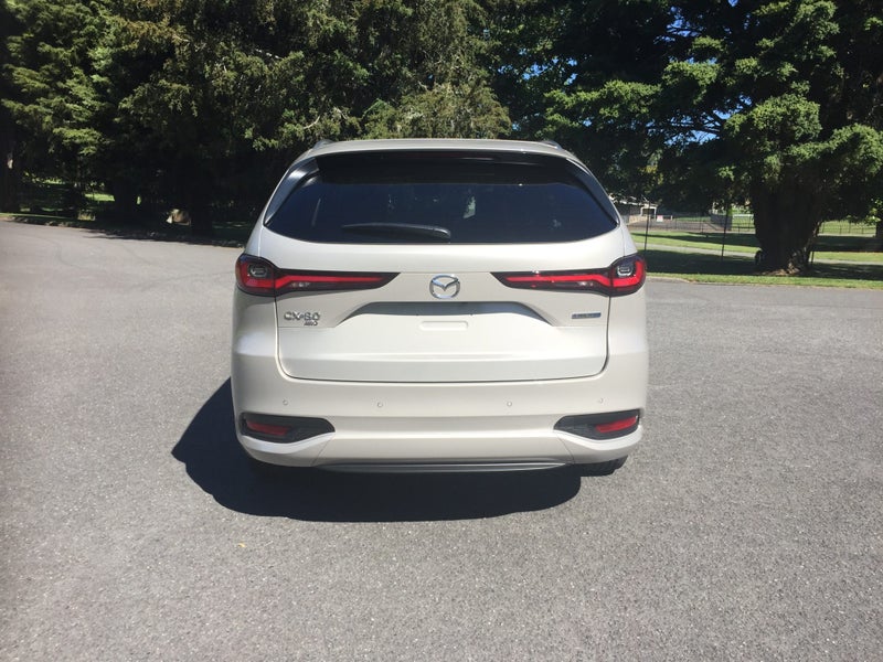 2025 Mazda CX-80 HOMURA AWD PHEV image 4