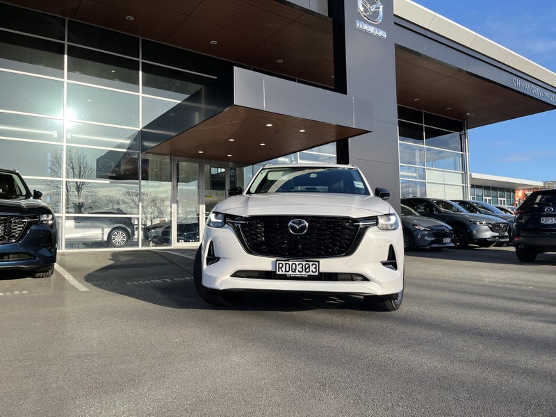 2025 Mazda CX-80 Homura PHEV AWD image 2