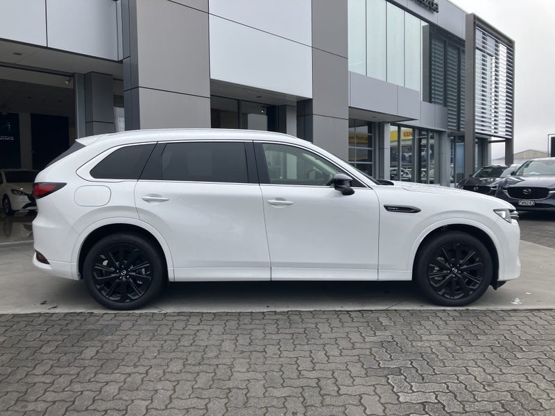 2025 Mazda CX-80 Homura Phev/Awd/8At image 3