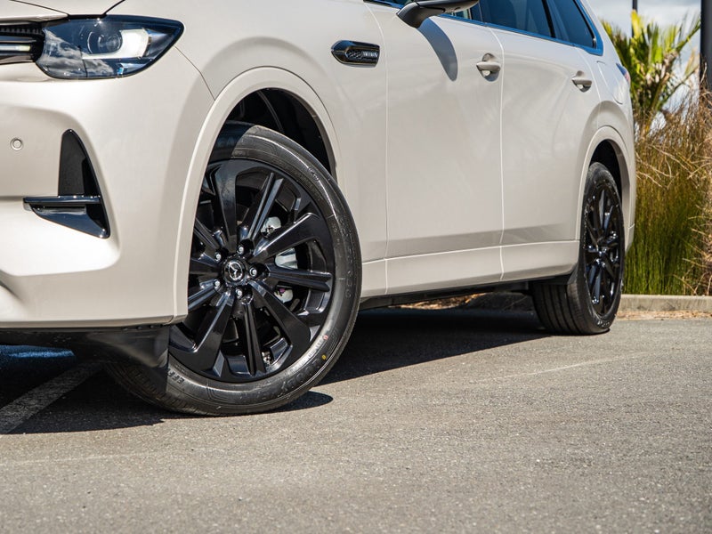 2025 Mazda CX-80 SP 3.3 TURBO HYBRID image 5