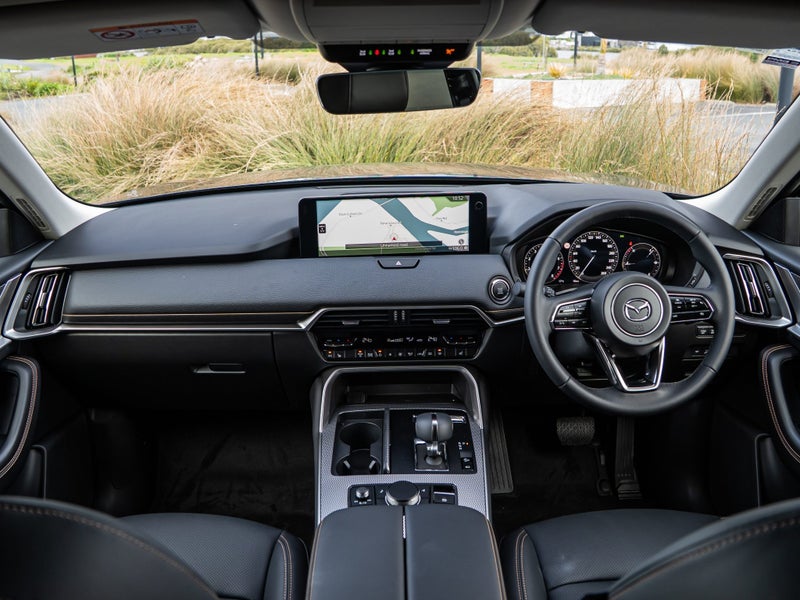 2025 Mazda CX-80 SP 3.3 TURBO HYBRID image 2