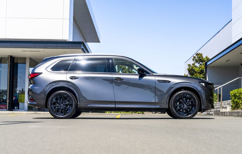2025 Mazda CX-80 SP 3.3 Turbo Hybrid AWD 8AT image 3
