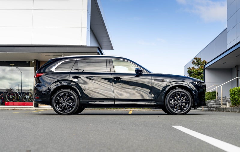 2025 Mazda CX-80 SP 3.3 Turbo Hybrid AWD 8AT image 3