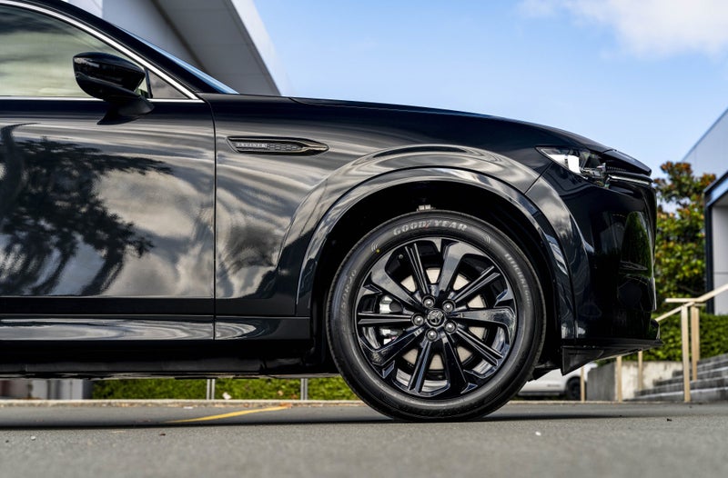2025 Mazda CX-80 SP 3.3 Turbo Hybrid AWD 8AT image 4