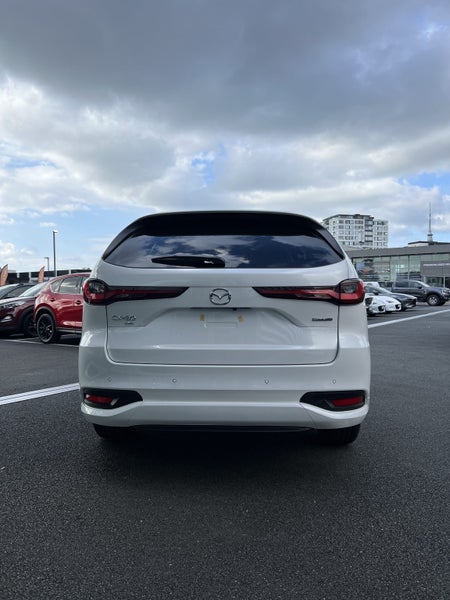 2025 Mazda CX-80 SP 3.3L MHEV AWD image 3