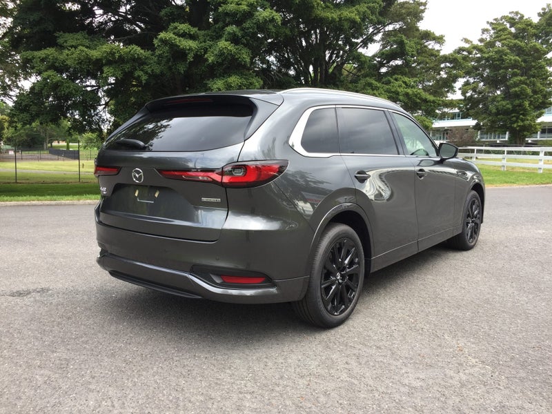 2025 Mazda CX-80 SP AWD 3.3L HYBRID image 3
