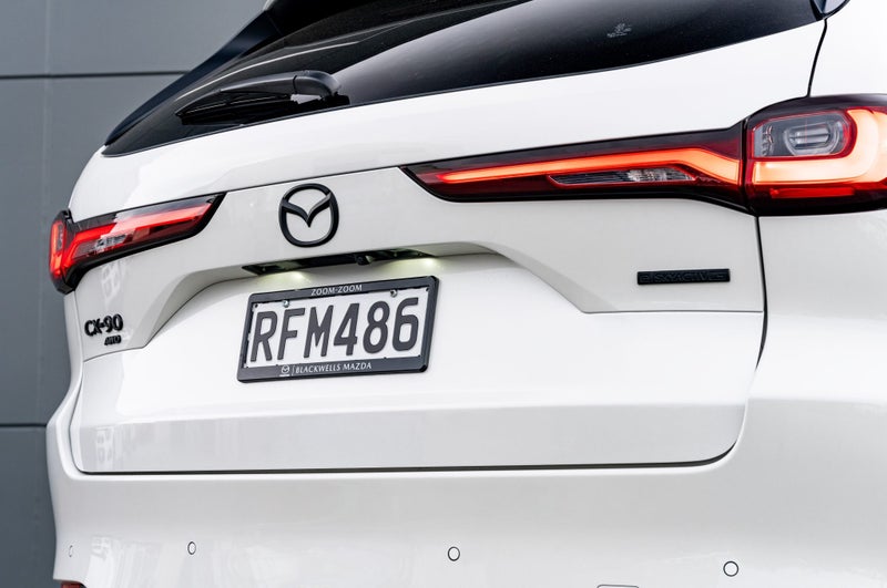 2025 Mazda CX-90 2025 CX-90 Takami 3.3 Hybrid B... image 5