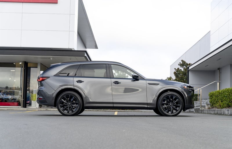 2025 Mazda CX-90 2025 CX-90 Takami 3.3 Hybrid B... image 4