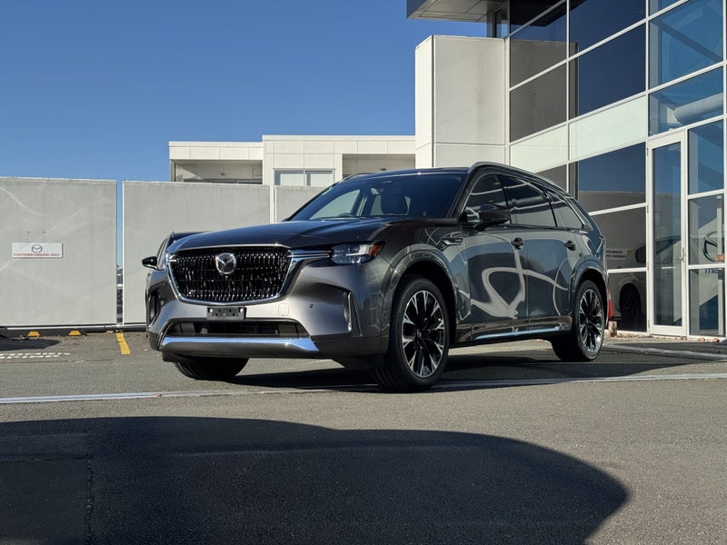 2025 Mazda CX-90 Takami 3.3L Petrol M Hybrid AWD image 2