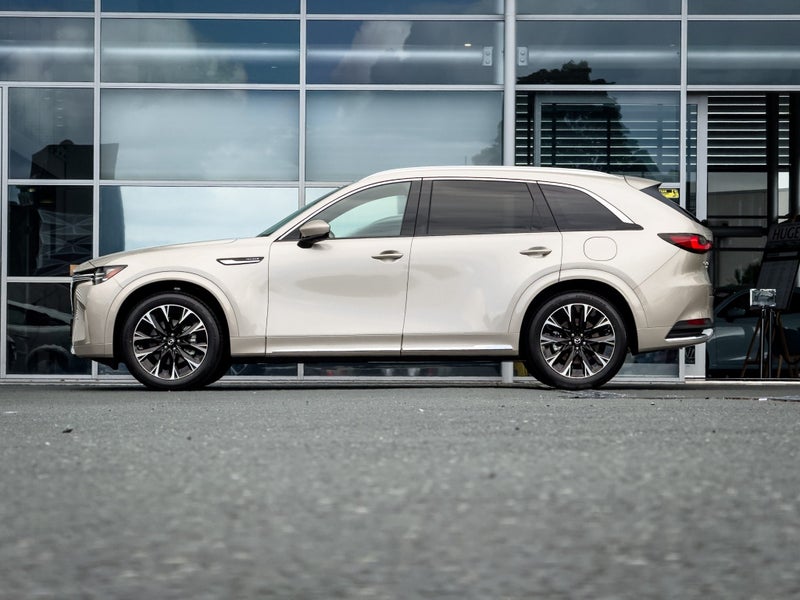 2025 Mazda CX-90 Takami 3.3Pmht/4Wd image 5