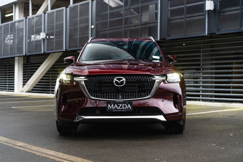 2025 Mazda CX-90 Takami AWD 3.3 Hybrid image 2