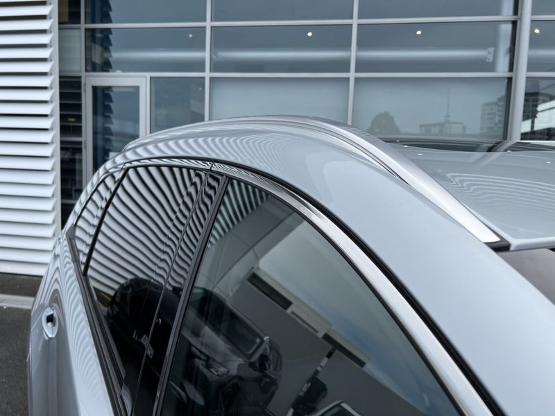 2025 Mazda CX-90 Takami AWD 3.3L Hybrid image 4