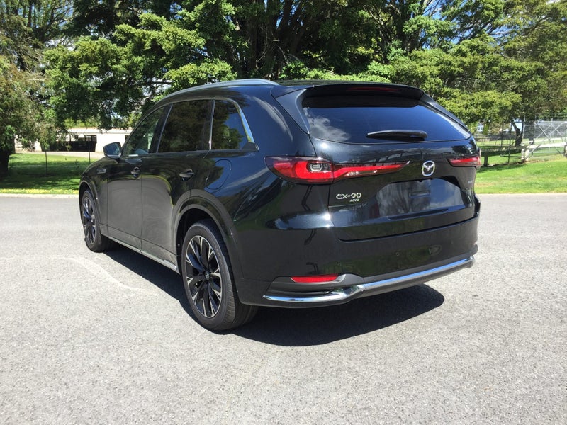 2025 Mazda CX-90 TAKAMI AWD 3.3L HYBRID image 5