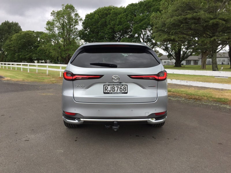 2025 Mazda CX-90 TAKAMI AWD 3.3L HYBRID image 4