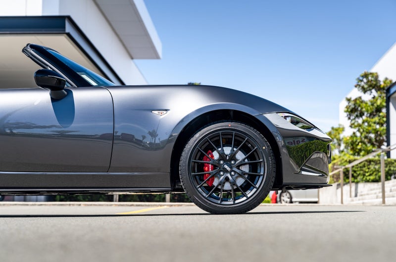 2025 Mazda MX-5 ROADSTER GT 2.0 6 Speed Manual image 5