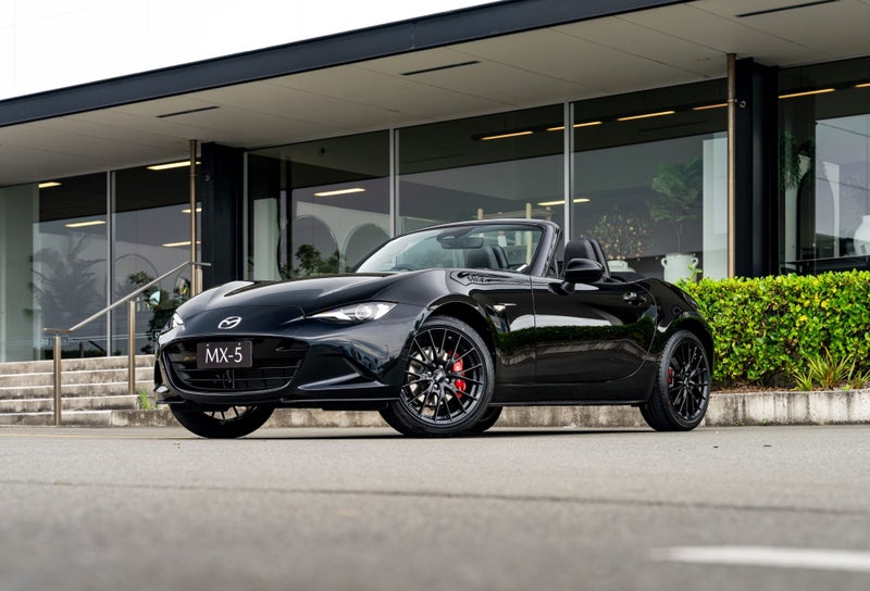 2025 Mazda MX-5 ROADSTER GT 2.0 6 Speed Manual image 2