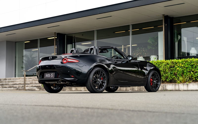 2025 Mazda MX-5 ROADSTER GT 2.0 6 Speed Manual image 3